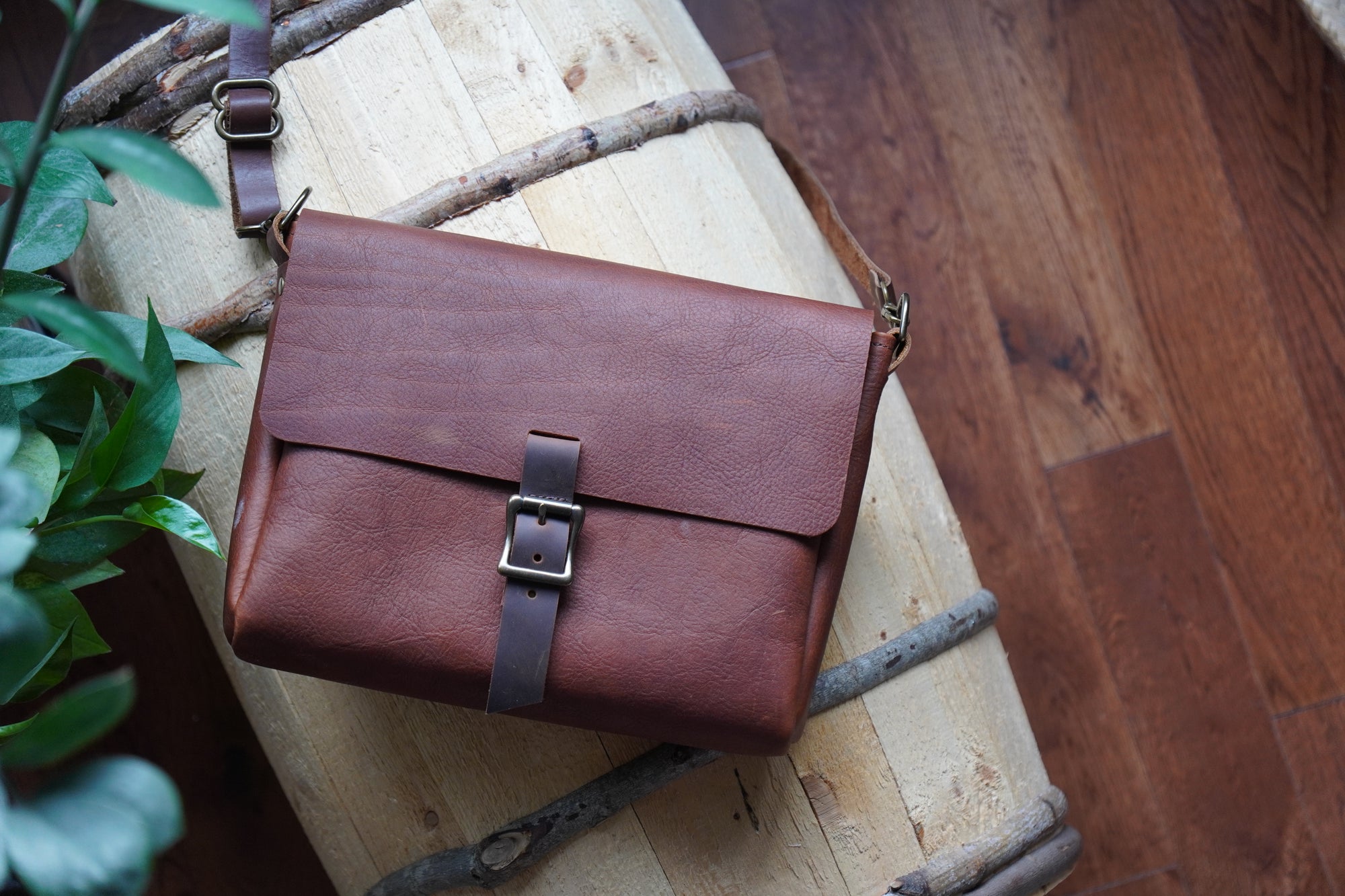 Traveler's Satchel Pattern (No.41)